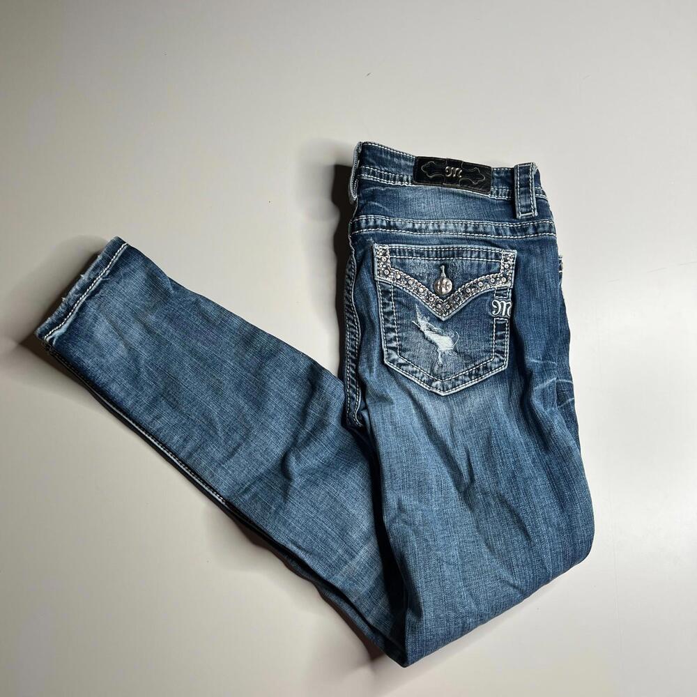 Miss Me Women’s Standard Skinny Jeans Size 29 Blue Distressed Rhinestone Pockets